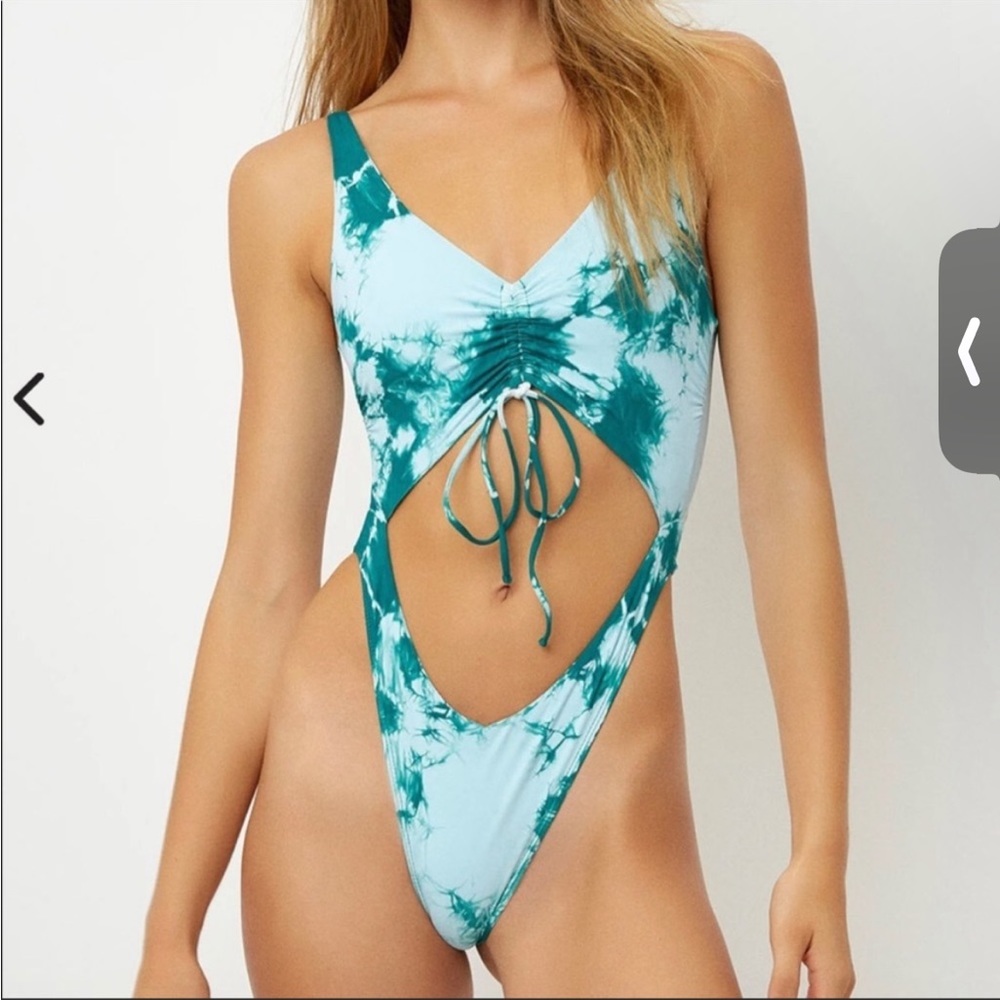 Frankies bikni one piece